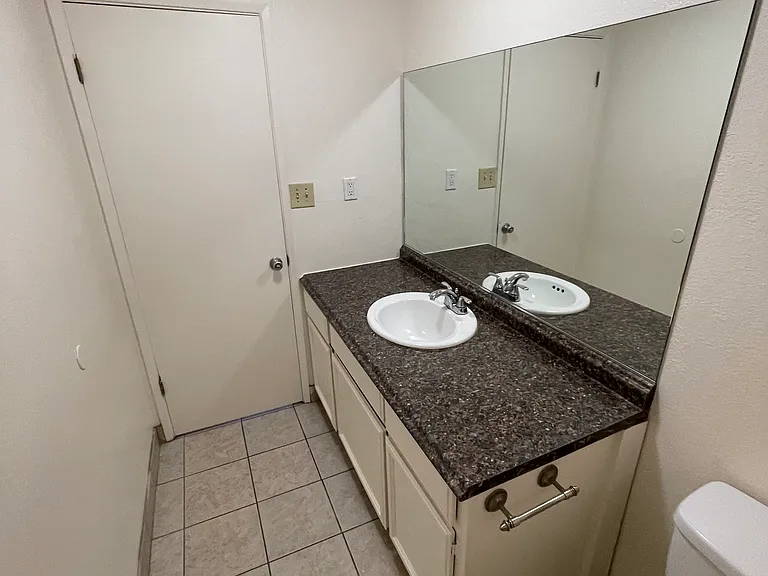 11606 Rosewood Ave #A — Photo 12