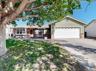 1664 S Flanders Way, Aurora, CO 80017