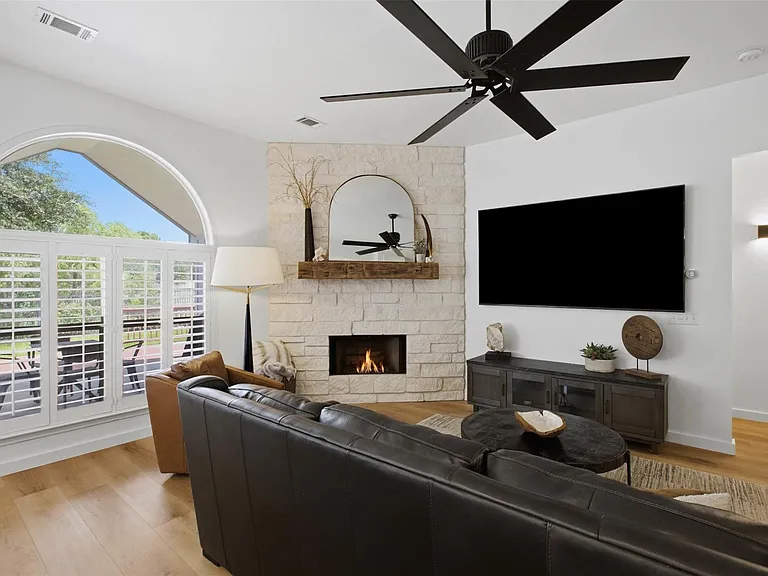 1833 Paradise Ridge Dr — Photo 12