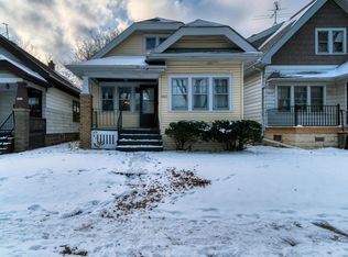 5553 N 40th St, Milwaukee, WI 53209