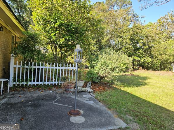 812 Gentilly Rd, Statesboro, GA 30458
