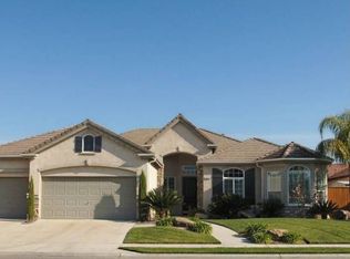 2853 Everglade Ave, Clovis, CA