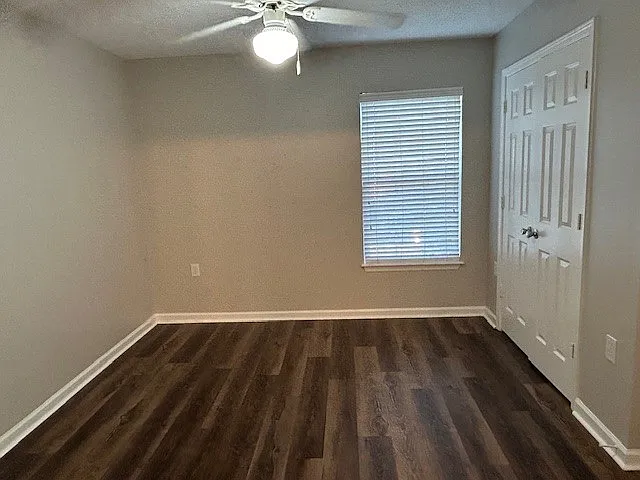 1960 Crest Hollow Dr #204 — Photo 13