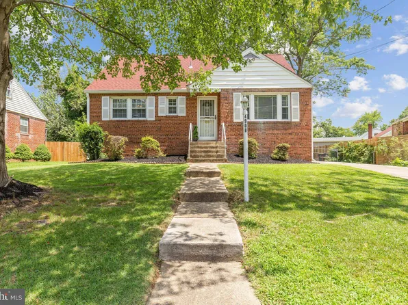 4908 Abbott Dr, Temple Hills, MD 20748