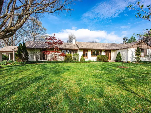 142 Hilltop Rd, Oxford, OH 45056