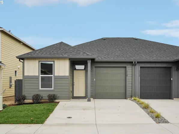 1728 NW 18th St, Battle Ground, WA 98604