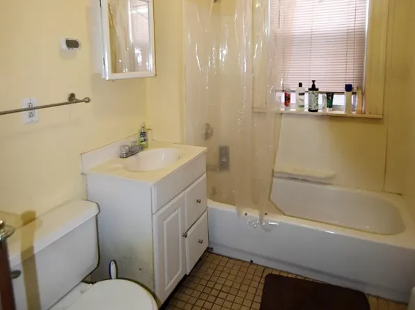 8 Cherokee St #2, Boston, MA 02120