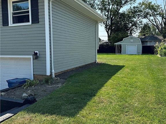 5th image of 136 Lakehurst Dr