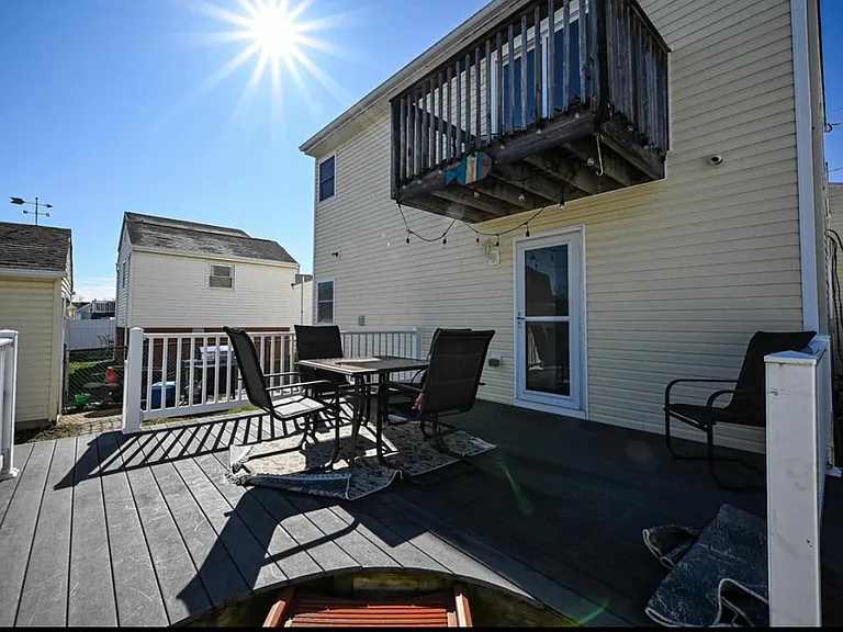 214 Sunray Rd — Photo 17