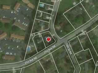 2103 13th Street Ct NE, Hickory, NC 28601