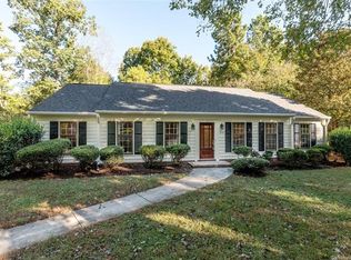 404 Hickok Ct, Charlotte, NC 28270