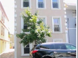 319 11th St, Union City, NJ 07087