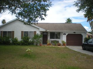 1492 SE Escambia Ct, Port Saint Lucie, FL 34952