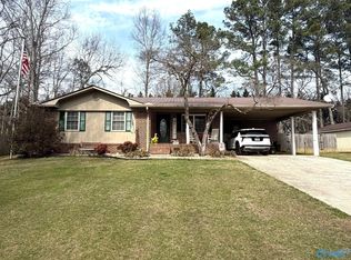 312 Greenwood Ave, Boaz, AL 35957