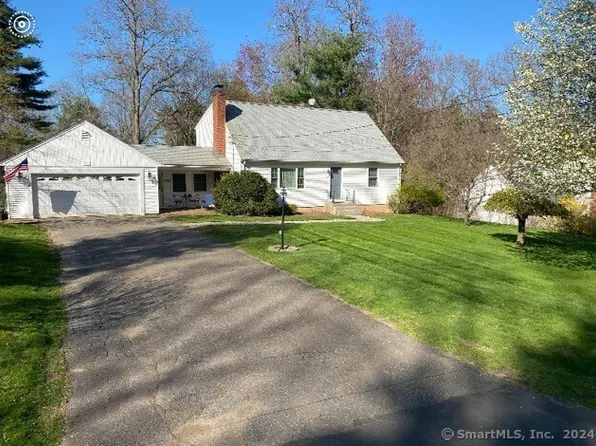 18 Kelly Lane, Granby, CT 06035