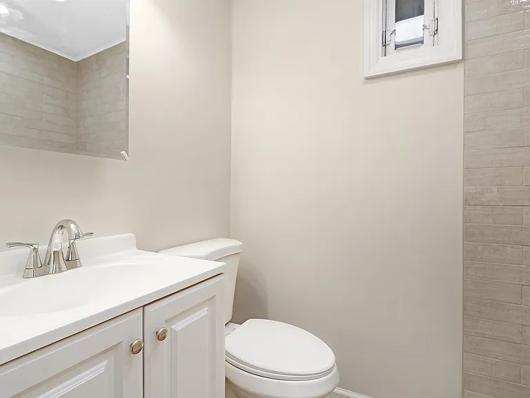 1620 Palisade Ave #1 — Photo 9