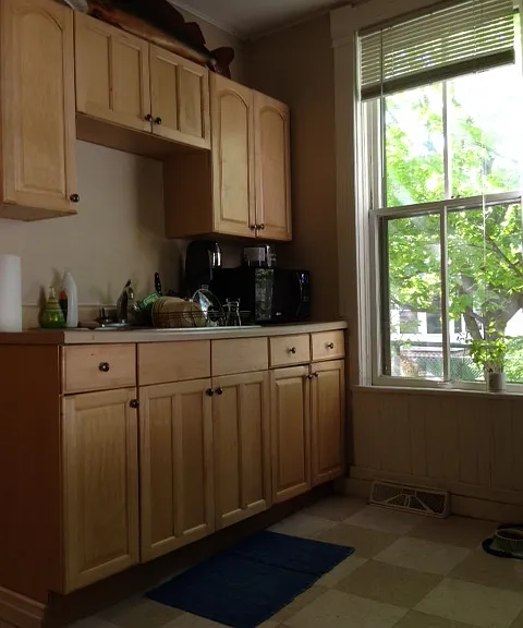1606 Monroe St NE #1 — Photo 3