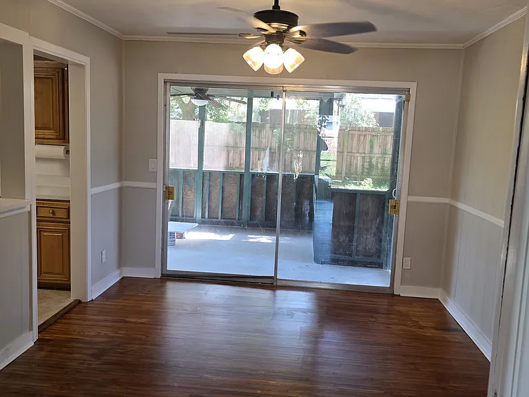 3917 Bess Rd — Photo 6