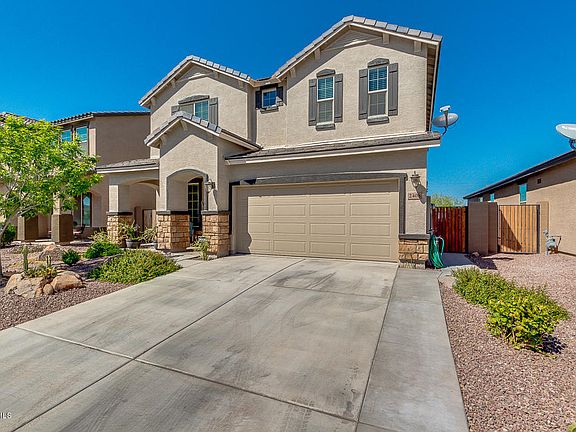 2nd image of 2408 W Chinook Dr