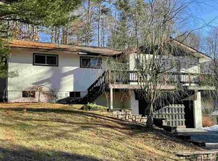 17 Richard Rd, Hyde Park, NY 12538
