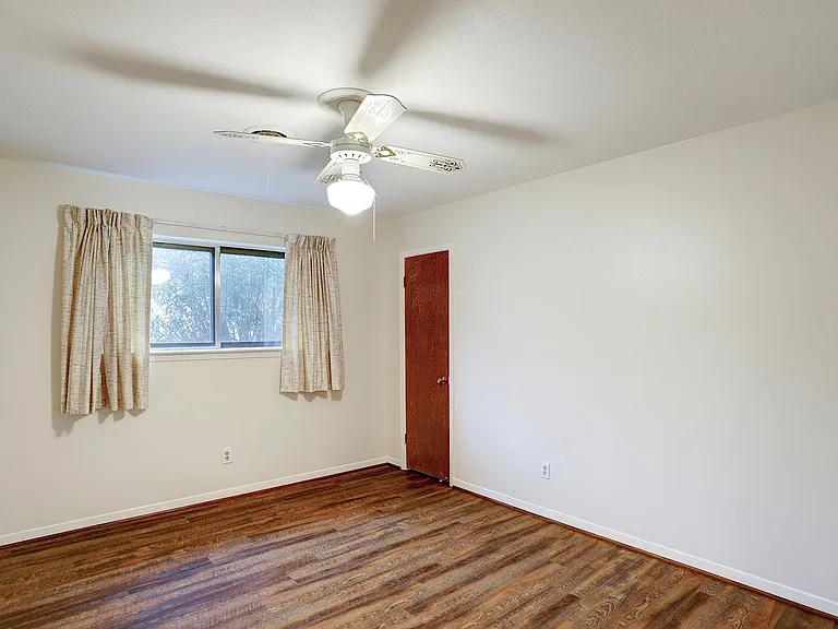 7739 Kensico Rd — Photo 16