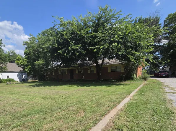 305 School House Rd, Paradise, TX 76073