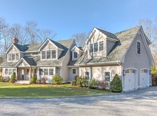 5 Fox Glove Rd, East Hampton, NY 11937