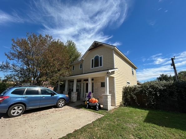 1422 Holleman Dr