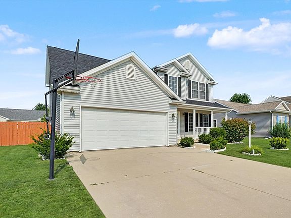 3rd image of 1401 Peppermill Ln