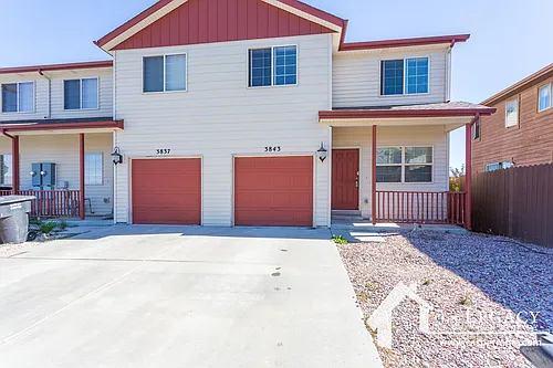 3843 Sweetbrier St Photo 1