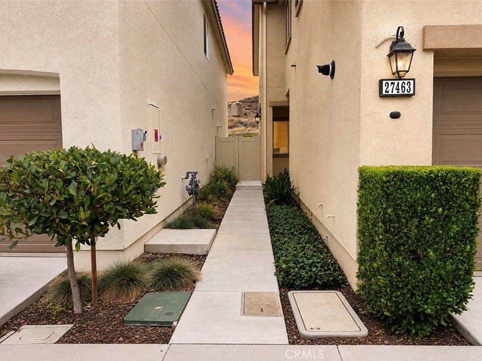 2nd image of 27463 Moonstone Pl