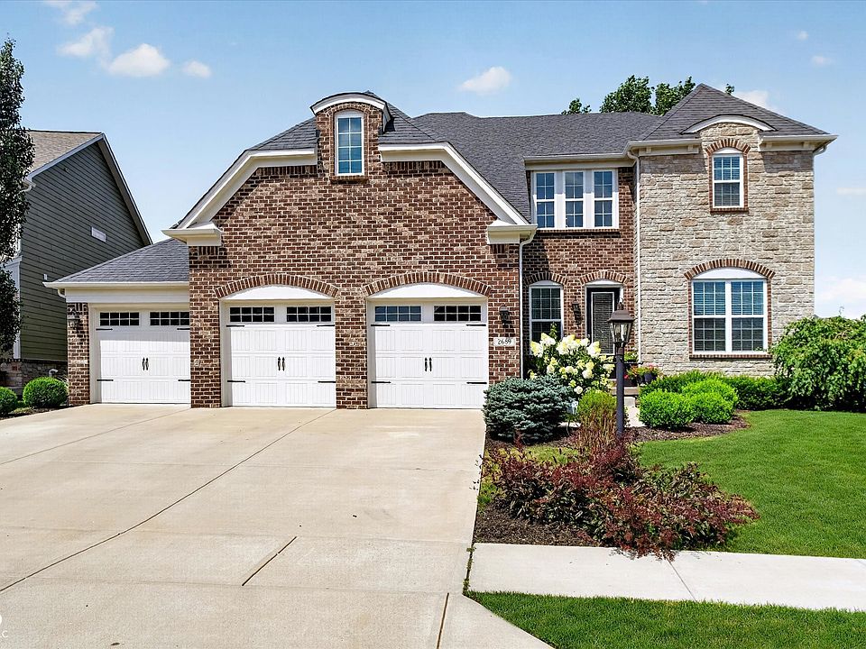 1st image of 2689 E High Grove Cir