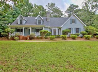 180 Roxboro Ct, Fayetteville, GA 30215