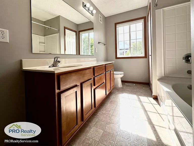 17127 Polk St NW — Photo 13