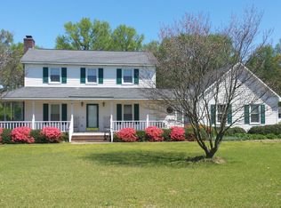 4050 Five Bridge Rd, Clinton, NC 28328