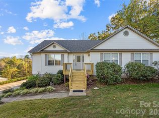 66 Anderson Oaks Dr, Marshall, NC 28753