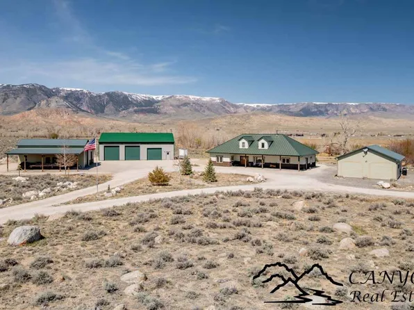 27 Teepee Ring Rd, Clark, WY 82435