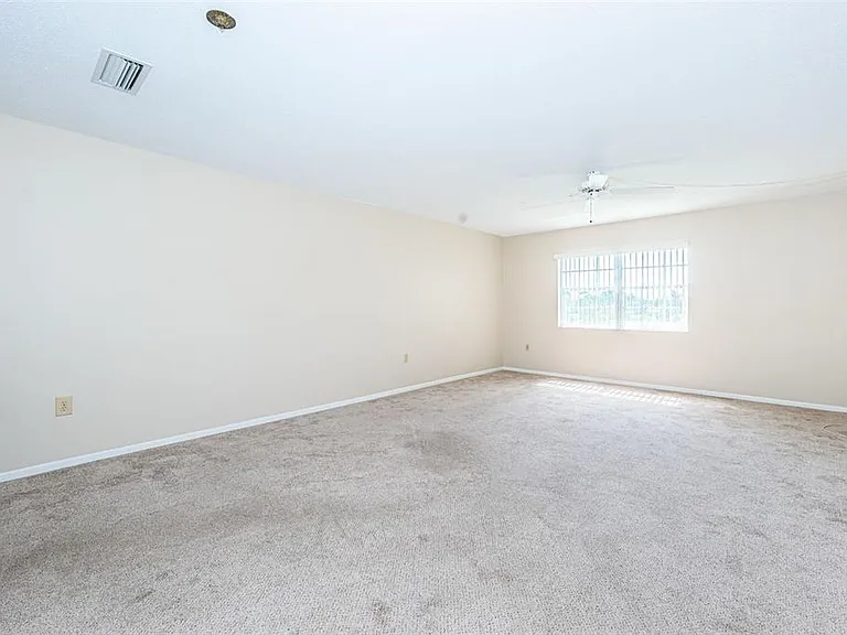 1706 Belleair Forest Dr #322 — Photo 14
