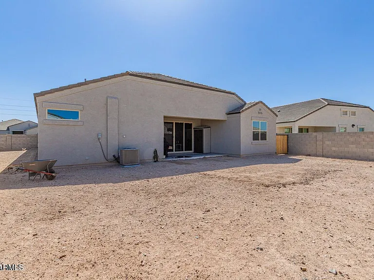 30916 W Verde Ln — Photo 27