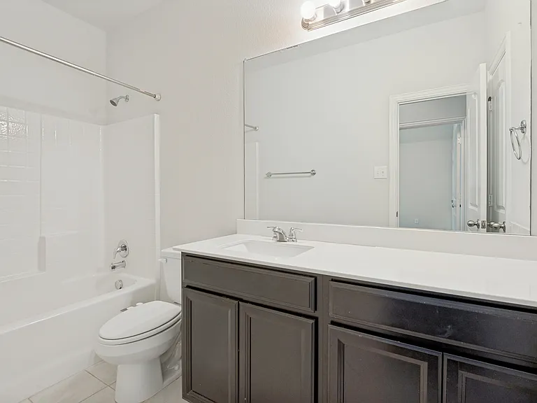 4541 Conrad Ave — Photo 20