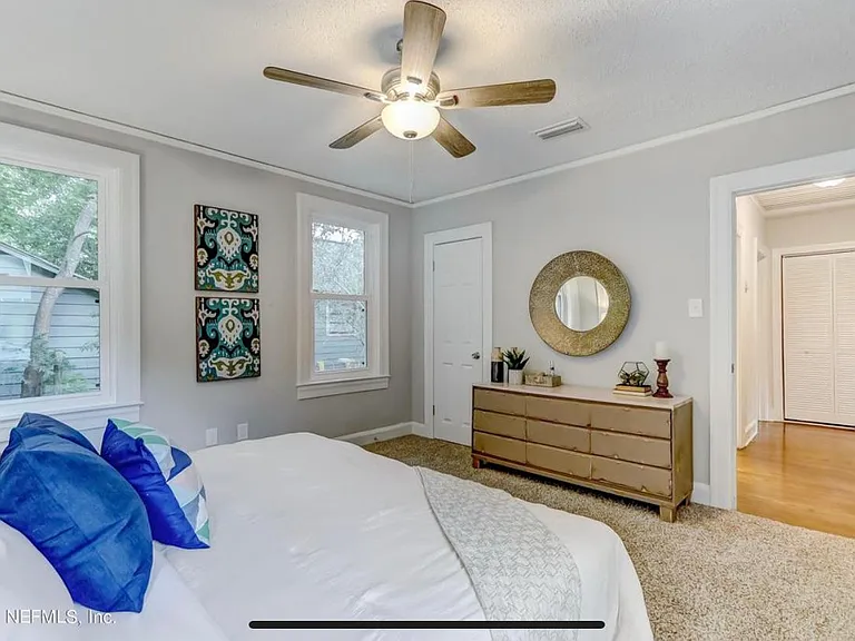 3344 Corby St — Photo 13