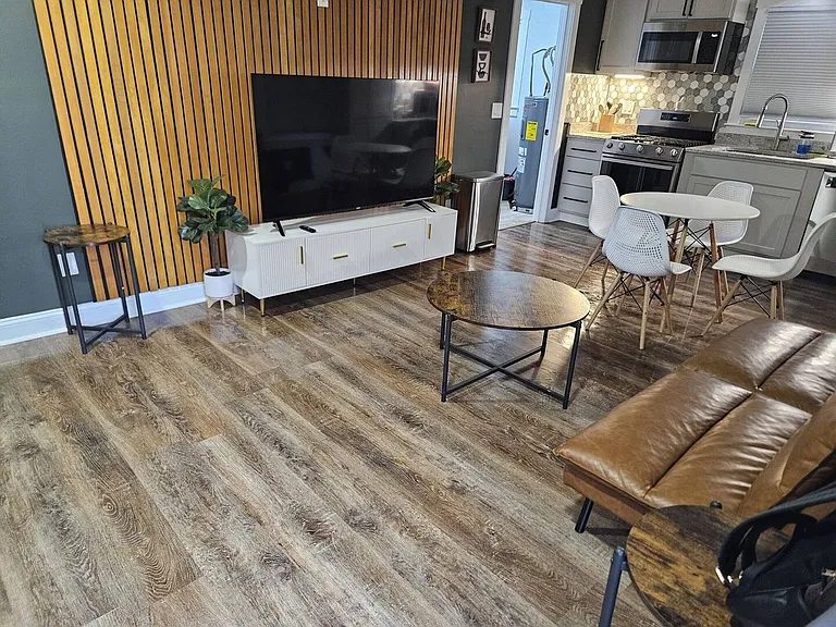 Malone Dr NW — Photo 80