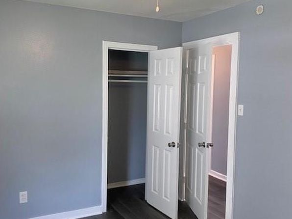 houston-texas-89639696 picture