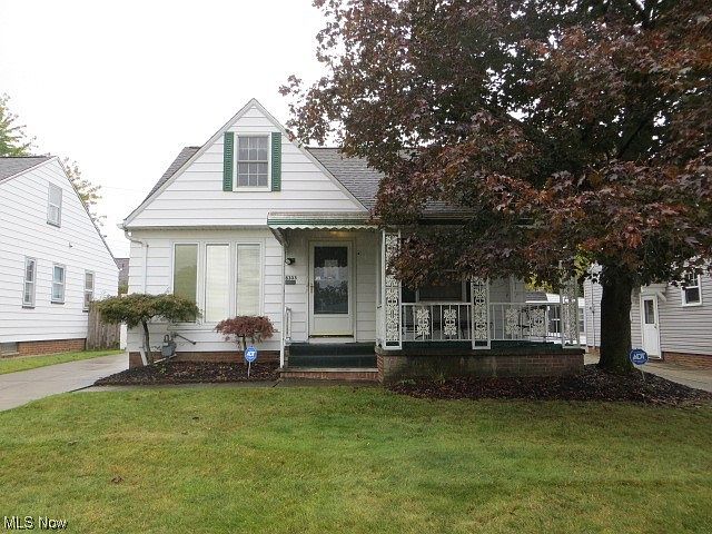 1st image of 8303 Wainstead Dr