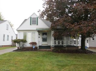 8303 Wainstead Dr, Parma, OH