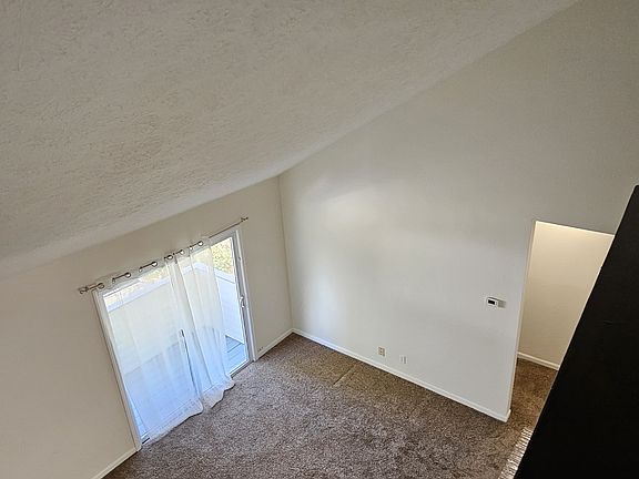 4th image of 209 Cedar St APT E2