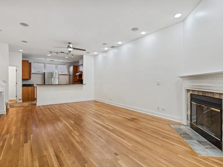 2910 N Commonwealth Ave #3 — Photo 7
