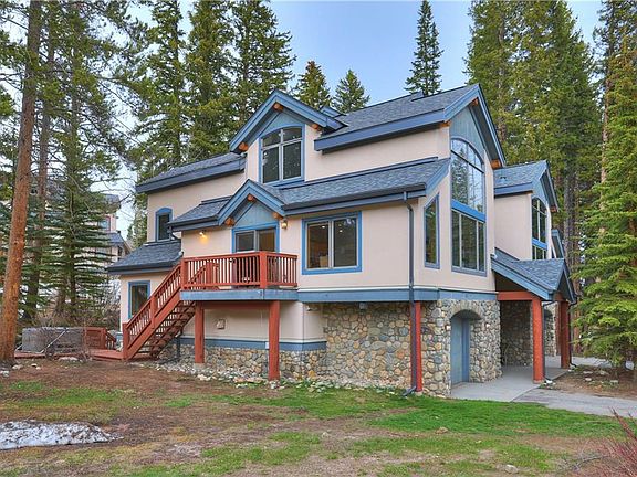 3rd image of 120 Tall Pines Dr