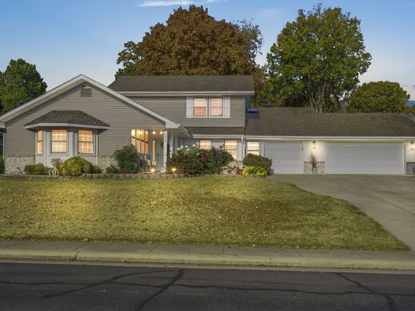 1077 Pointe Royale Drive, Branson, MO 65616