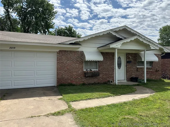 2219 S Park St, Sapulpa, OK 74066